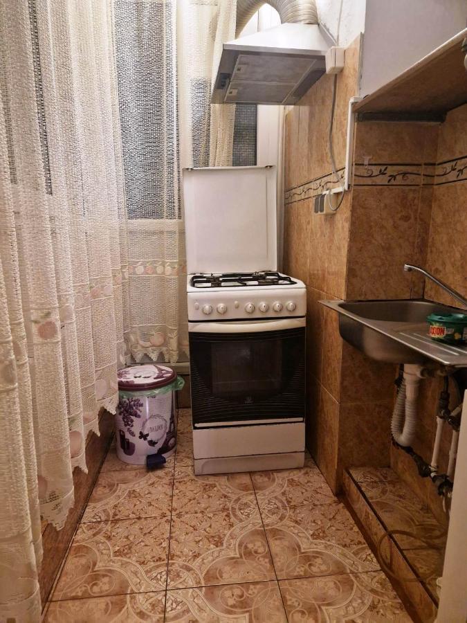Apartament Victoria Apartment Târgu Jiu Екстериор снимка